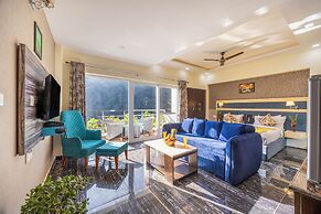 Alaya Stays Kingdom Heartz