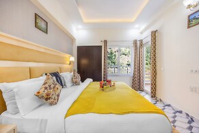 Alaya Stays Kingdom Heartz