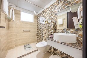 Alaya Stays Kingdom Heartz