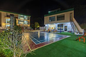 Alaya Stays Kingdom Heartz