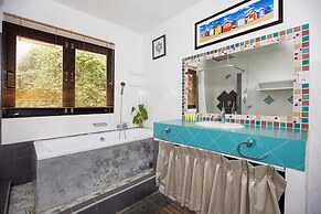 Idyllic Villa Hillside near Big Buddha