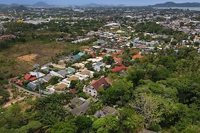 Idyllic Villa Hillside near Big Buddha