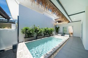 Balinese-Style 2BR Pool Villa Aemy