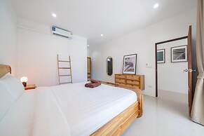 Balinese-Style 2BR Pool Villa Aemy