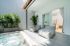 Balinese-Style 2BR Pool Villa Aemy