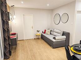 Charming Apartments Tome With Pool