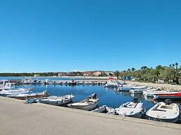 Charming Apartments Tome With Pool