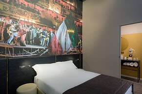 Italianflat - Theatrum