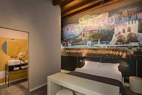 Italianflat - Theatrum