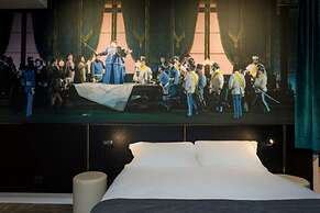 Italianflat - Theatrum