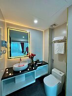 Luxury Hanoi Hotel