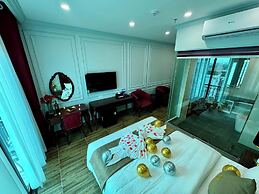Luxury Hanoi Hotel
