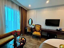 Luxury Hanoi Hotel