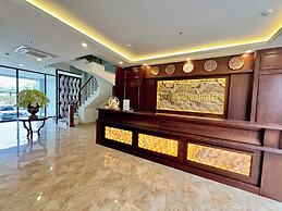 Luxury Hanoi Hotel