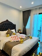Luxury Hanoi Hotel