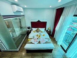 Luxury Hanoi Hotel