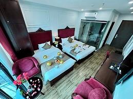 Luxury Hanoi Hotel