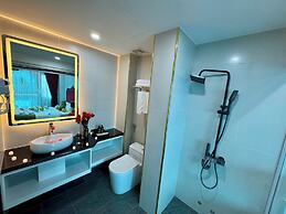Luxury Hanoi Hotel