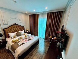 Luxury Hanoi Hotel