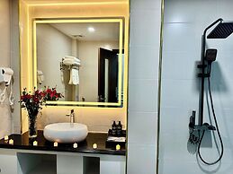 Luxury Hanoi Hotel