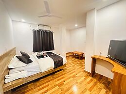 K7 Hotel & Restaurant