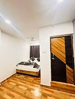 K7 Hotel & Restaurant