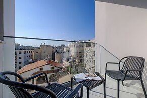 Maestro City Apartments