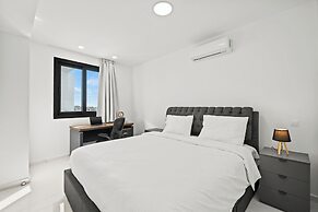 Maestro City Apartments