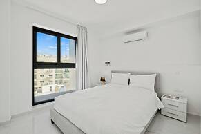 Maestro City Apartments