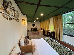 Wilderness camp Resort Pench