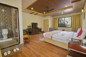 Wilderness camp Resort Pench