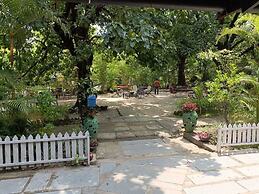 Wilderness camp Resort Pench