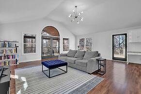 Chamblee Retreat 3BR Home w Spacious Porch