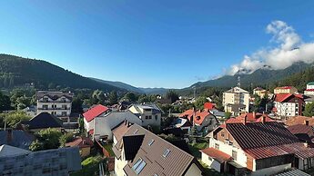 Mountain Valley View