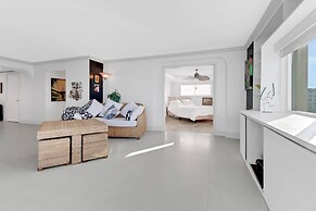 6672 Estero Blvd A511