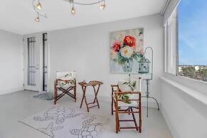 6672 Estero Blvd A511