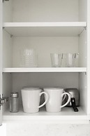 Velvet Luxury Studios in the City Center by BiNobi!