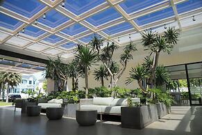 Luxury 4 Br Cherry Villa - Novaworld PT