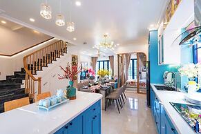 Luxury 4 Br Cherry Villa - Novaworld PT