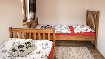 Sasek Maly Pensjonat Jazdy Konne