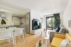 Sardenya Apartment by Olala Homes