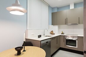 Señor Urgell Apartment By Olala Homes