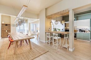 Infinity & Beyond seafront apartments