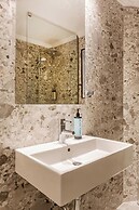 Infinity & Beyond seafront apartments