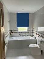 Deluxe 3 Br Happy House - Novaworld PT