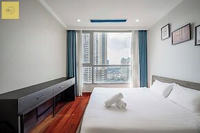 Landmark 81 Magical Tower Apartment