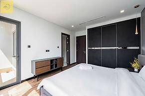 Landmark 81 Magical Tower Apartment