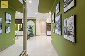 Landmark 81 Magical Tower Apartment