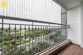 Landmark 81 Magical Tower Apartment