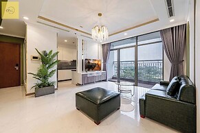 Landmark 81 Magical Tower Apartment